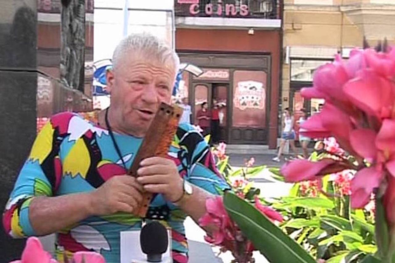 Žika Obretković - šarena maskota Beograda